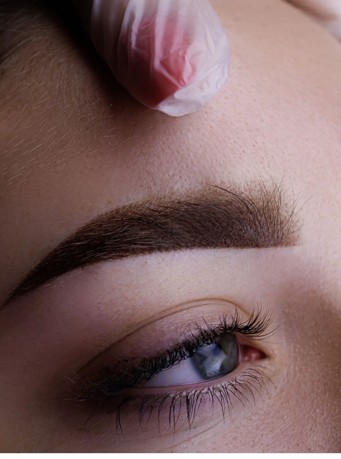 Maquillage semi-permanent